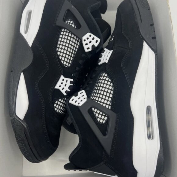 Nike Air Jordan 4 Retro ''White Thunder'' - Picture 1 of 6